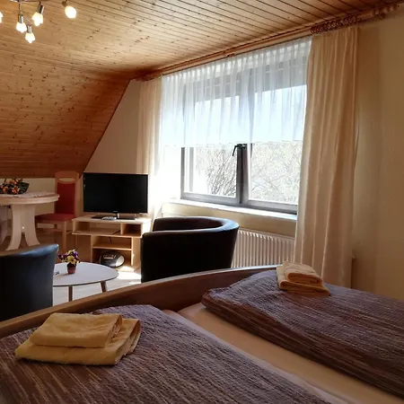 Am Waldrand Spreewald 4* بورغ