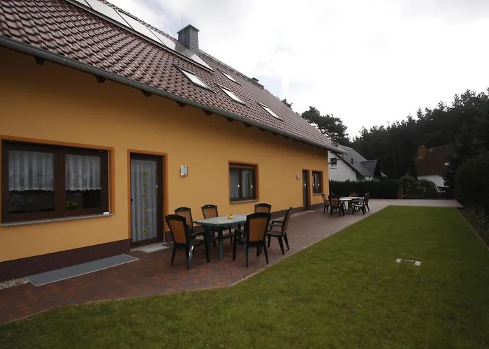 Am Waldrand Spreewald Pensionat 4*